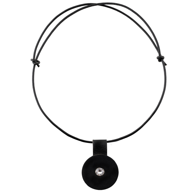 Leather Necklace black round